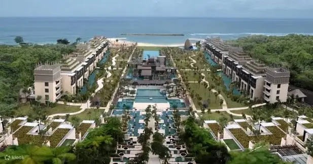 Grand architecture and infinity pools of The Apurva Kempinski Bali in Nusa Dua by Bali Assist Co